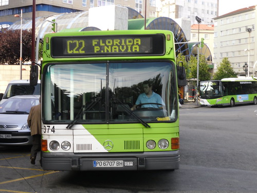 374 en Plaza América (C22)