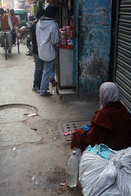 Photo Essay – The Homeless Woman, Shahjahanabad