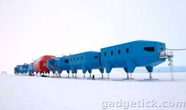 Футуристическая антарктическая станция