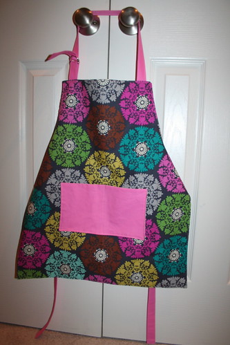 Child's Apron Front Hanging