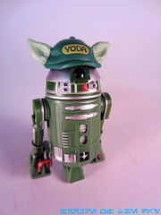 Green R2-Series Astromech Droid