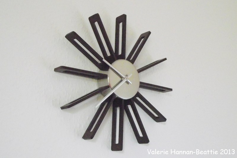vintage starburst sunburst clock 1970s