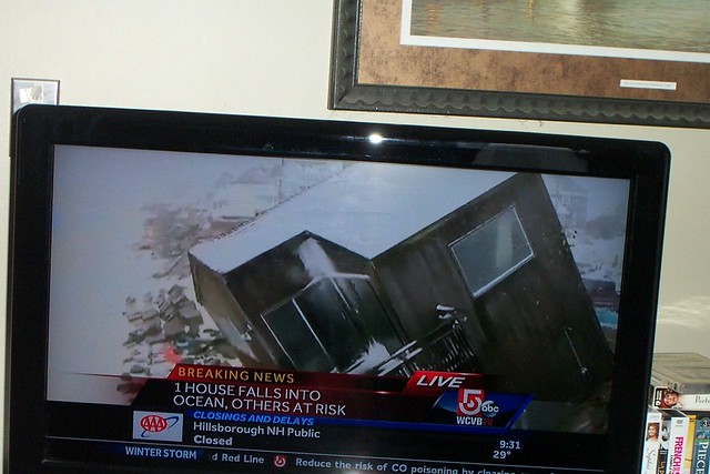 House falls into the sea blizzard of 8 March 2013