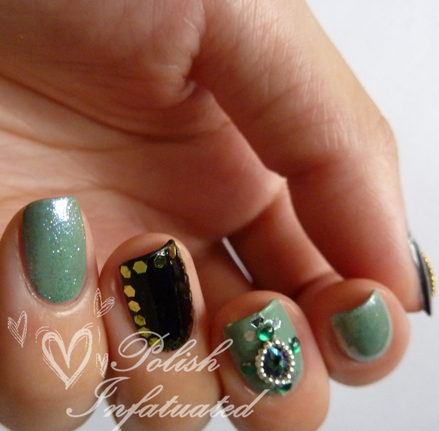 green jewelled nails2