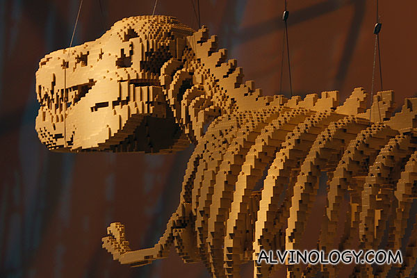 A close look at the brick dinosaur 