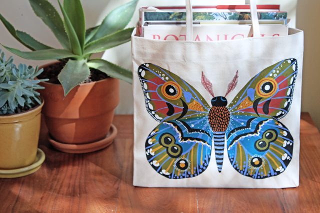 Painted moth tote