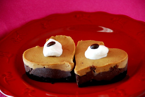 Mini Mocha Cheesecakes with “Heart”