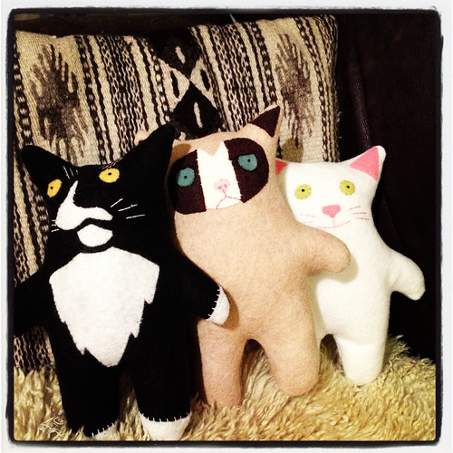 3 kitties! by megan_n_smith_99