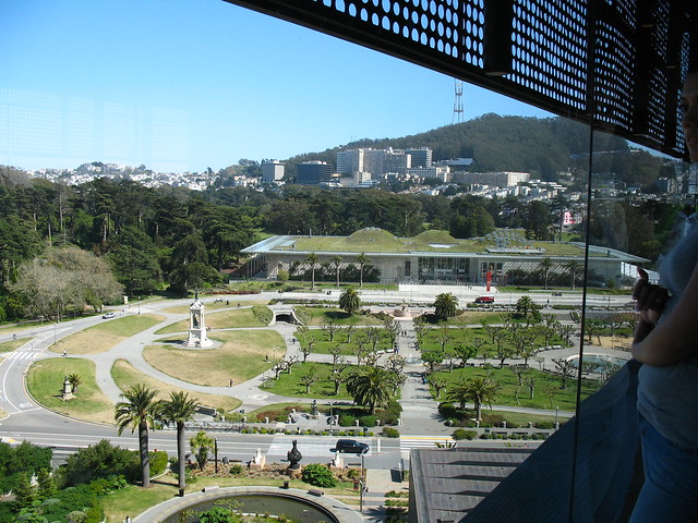 CALIFORNIA ACADEMY OF SCIENCES, viewed from the De Young Hamon Tower