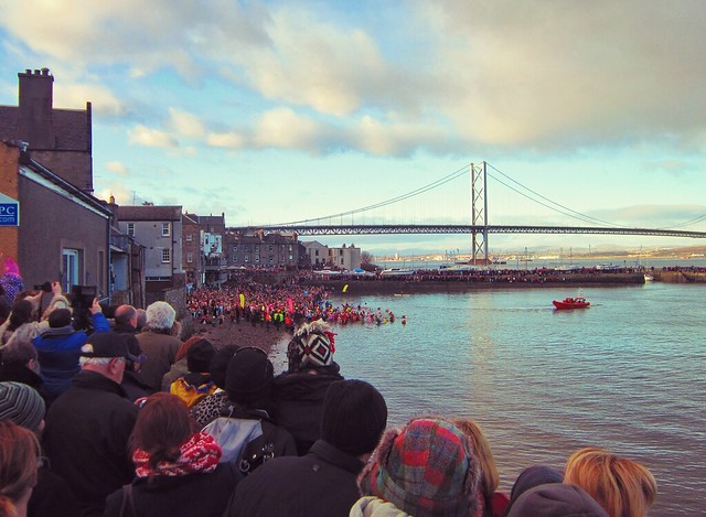 Loony Dook at Queensferry