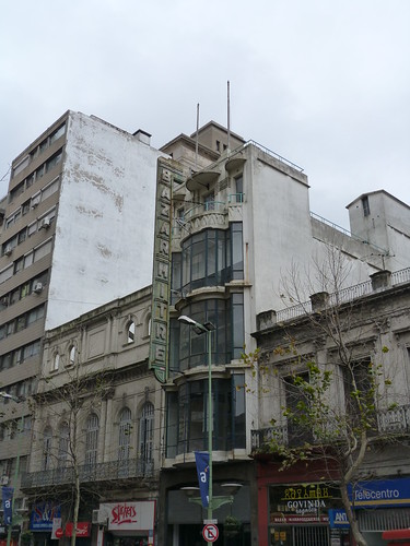 Bazar Mitre, Montevideo