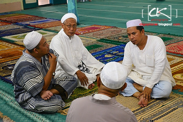 Masjid_Bandar_Kuching_04
