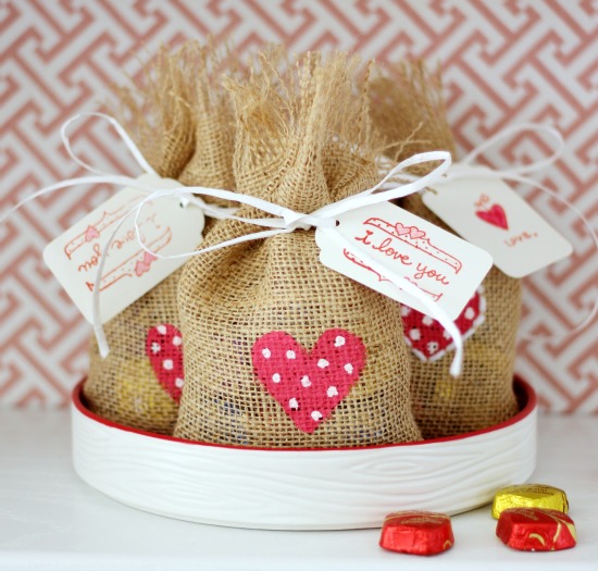 Hi Sugarplum | Burlap Valentine Treat Bags