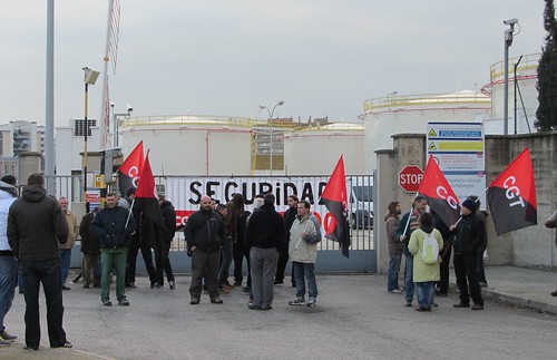 Imatge concentració a CLH Tarragona 4 març per la seguretat a petroquímica