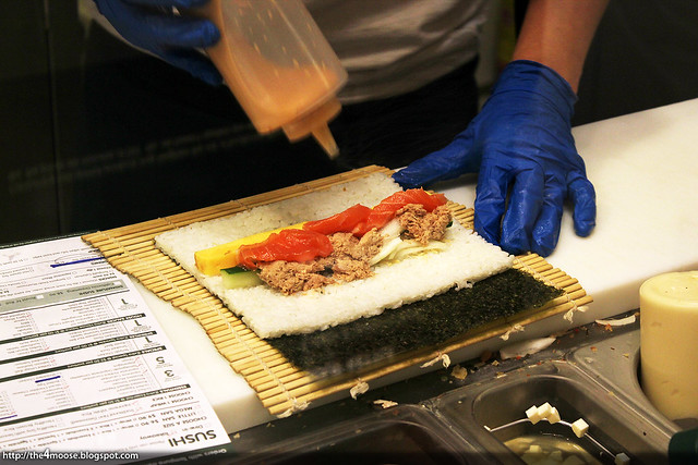 Maki-san - Sushi in the Making