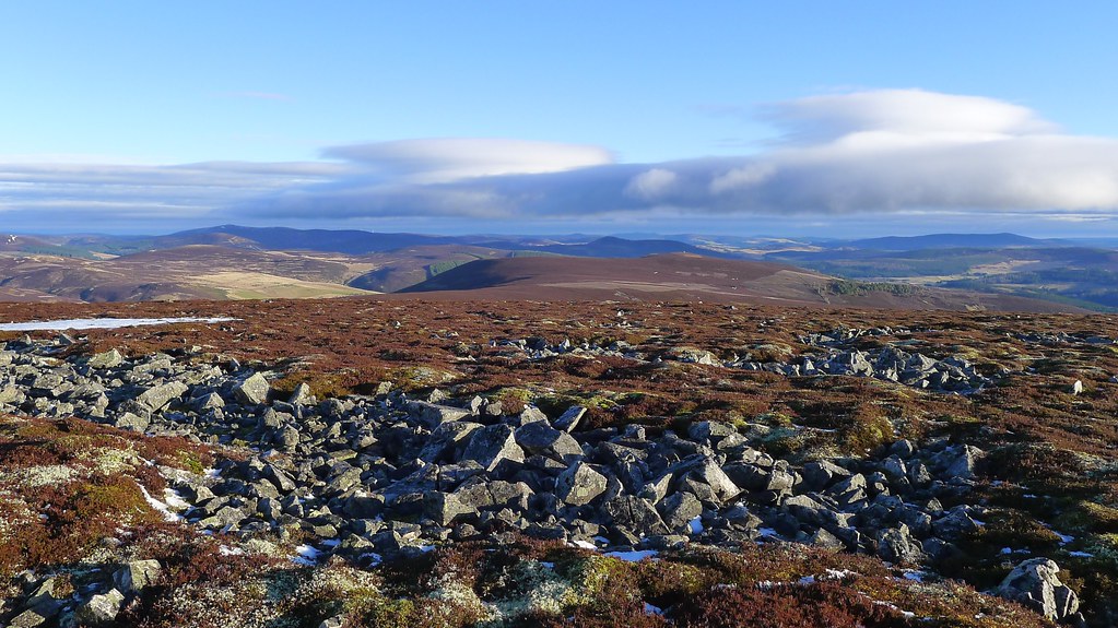 East from Gael Charn