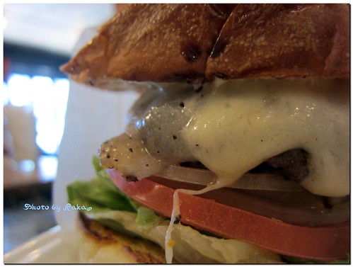 2013-01-04_ハンバーガーログブック_【広尾】BurgerManiaHiroo 年の初めはやっぱりお餅でしょ。-03