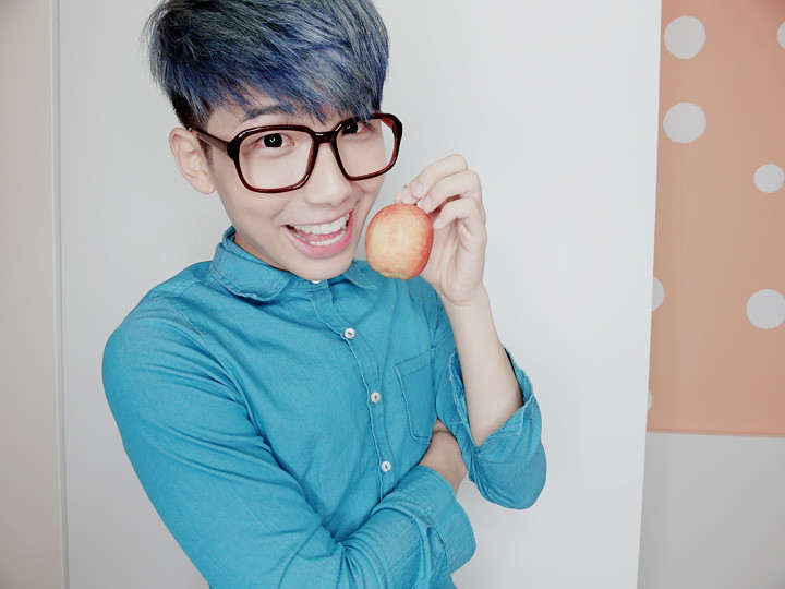typicalben blue hair apple  hpb advertorial