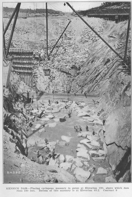 Report 1913 Base of Dam Structure
