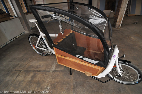 Cargo bike canopy from Blaq Design-2