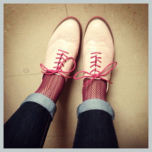 Pink brogues and rolled up skinnies