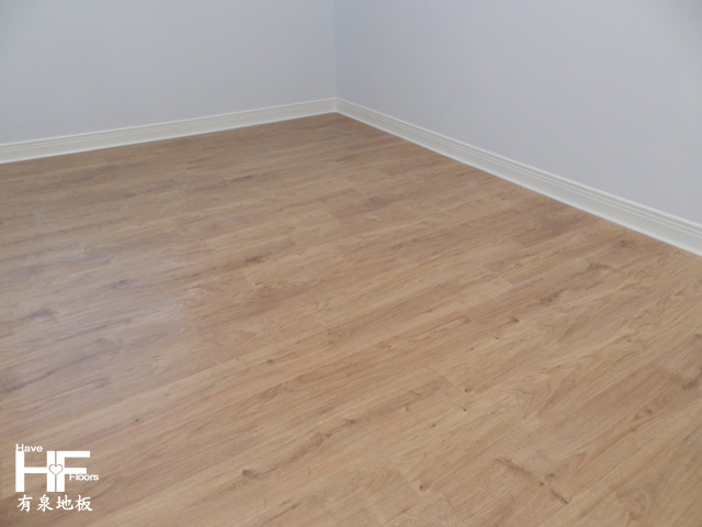 耐磨地板 Quickstep 木地板 淺色白橡木 (5)