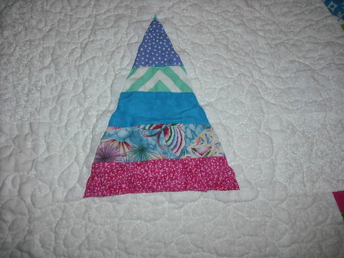 string triangle quilt - detail