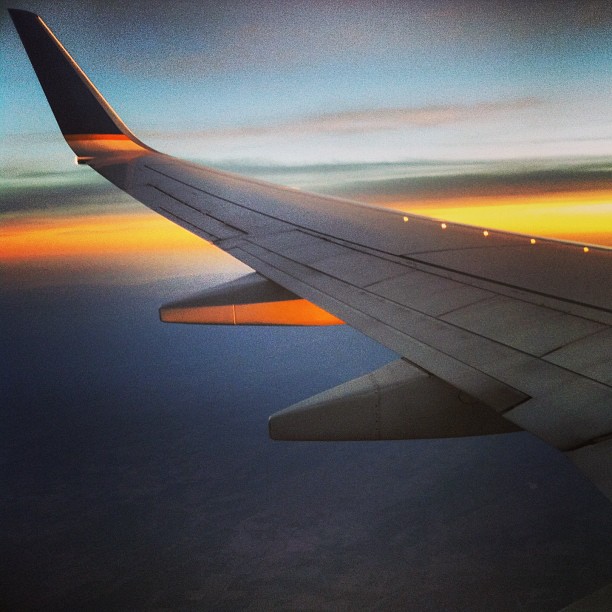 Arizona sunset #flight #usa #arizona #az #sunset #dusk #wing #plane #sky #united #view #october #autumn #evening