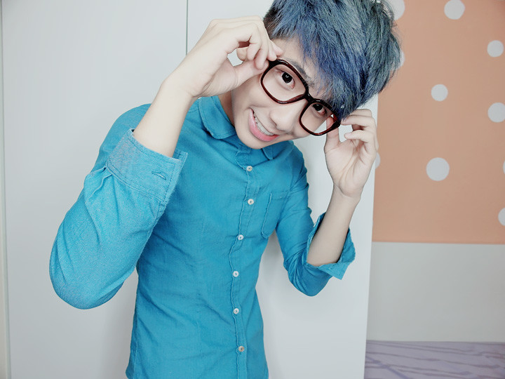 typicalben blue hair specs  hpb advert