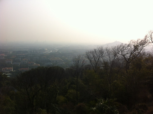 Smoggy view from Sheshan