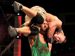 WWE Monday Night Raw (08/04/2013)