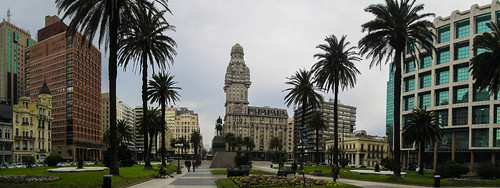 Montevideo: la Plaza de la Independencia