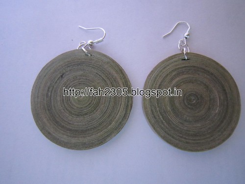 Handmade Jewelry - Paper Quilling Disk Earrings (Color Newspaper) (1) by fah2305