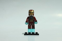 LEGO Marvel Super Heroes Iron Man vs. The Mandarin: Ultimate Showdown (76008) - Iron Man (Mark 17 - Heartbreaker Armor)