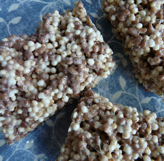 puffed quinoa squares