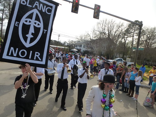 Krewe of Highland Parade, Blanc et Noir Marching Society by trudeau