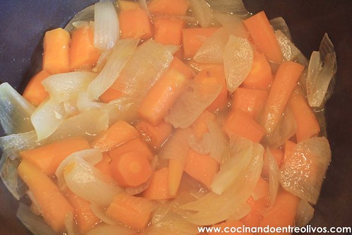 Crema de zanahoria y naranja www.cocinandoentreolivos (8)