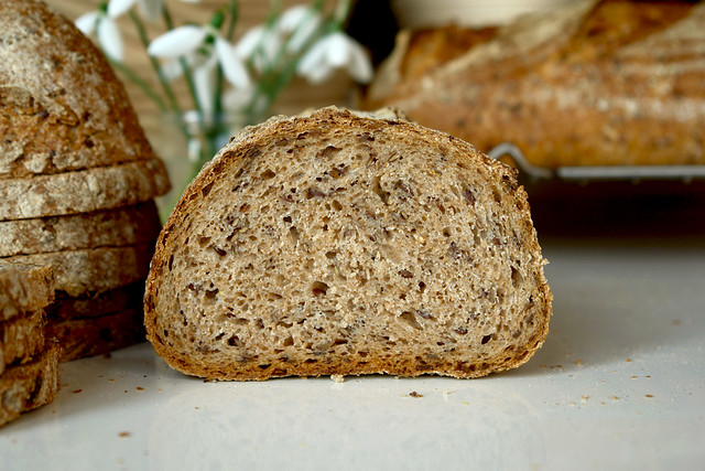 13 flaxseed bread
