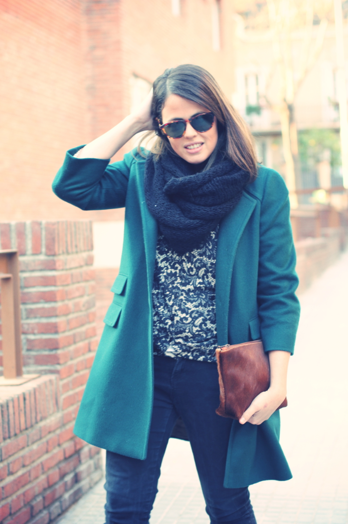 Look Green coat + lace jacket - monicositas
