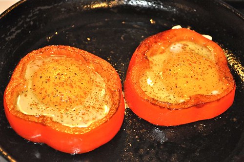 eggs in pepper ring 6