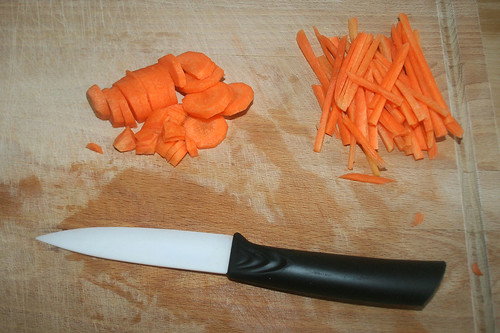 24 - Möhre zerkleinern / Grind carrot