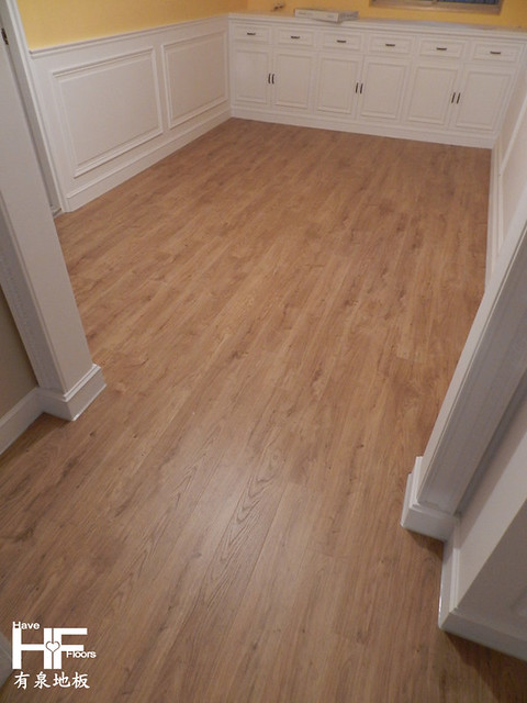 耐磨地板 Quickstep 木地板 淺色白橡木 (7)