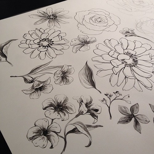 Making #watercolor flowers for some patterns. #sketch #art