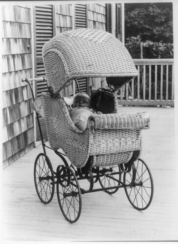LC-USZ62-26741 Baby Carriage 1912