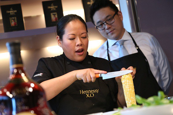 HXO AG1 2013 - The Art of Canapes with Chef Lee Anne Wong