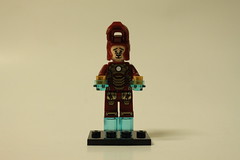 LEGO Marvel Super Heroes Iron Man: Extremis Sea Port Battle (76006) - Iron Man MK XLII (MK 42)