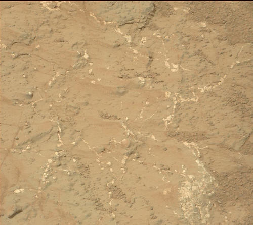 Veins and Nodules at 'Knorr' Target in 'Yellowknife Bay' of Gale Crater