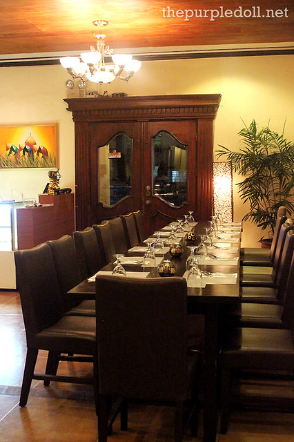 Dining at Primero Casa Filipino