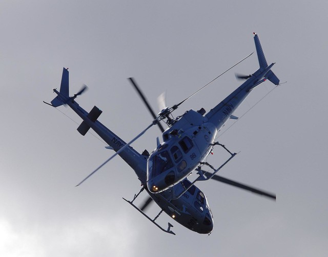 Royal Australian Navy Eurocopter AS350 Ecureuil (Squirrel) synchronised flying - Wings Over Illawarra airshow