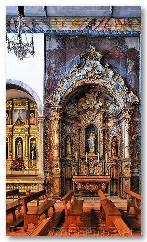 Capela lateral da igreja de S. Pedro em Faro by VRfoto